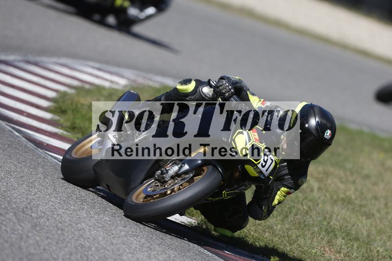 /45 15.09.2026  Trackday Domi Aegerter Trackday ADR/Gruppe rot/97